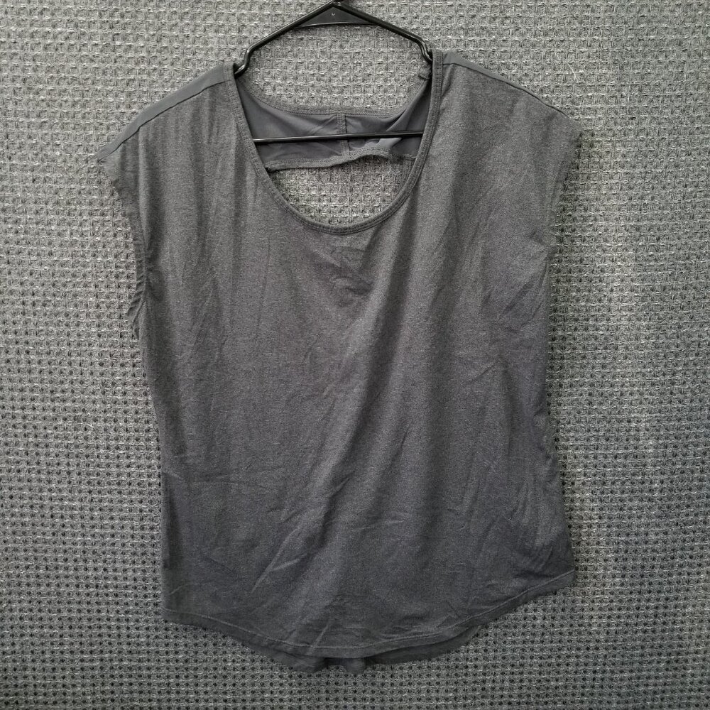 💚3/$15 Gray Short Sleeve Blouse Womens L